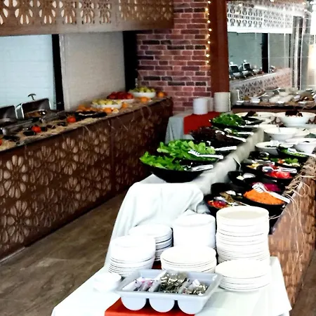 Dionisus Otel 4*