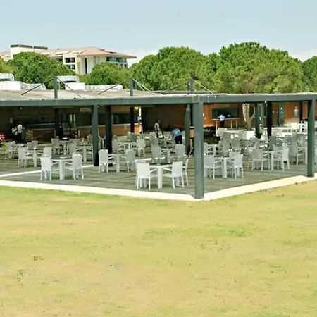 Otel Dionisus 4*